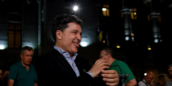 Declarații de presă ale câștigătorului la Primăria Capitalei, Nicușor Dan, candidatul independent susținut de ADU și Reper, Nicusor Dan, în București. FOTO Inquam Photos / Octav Ganea