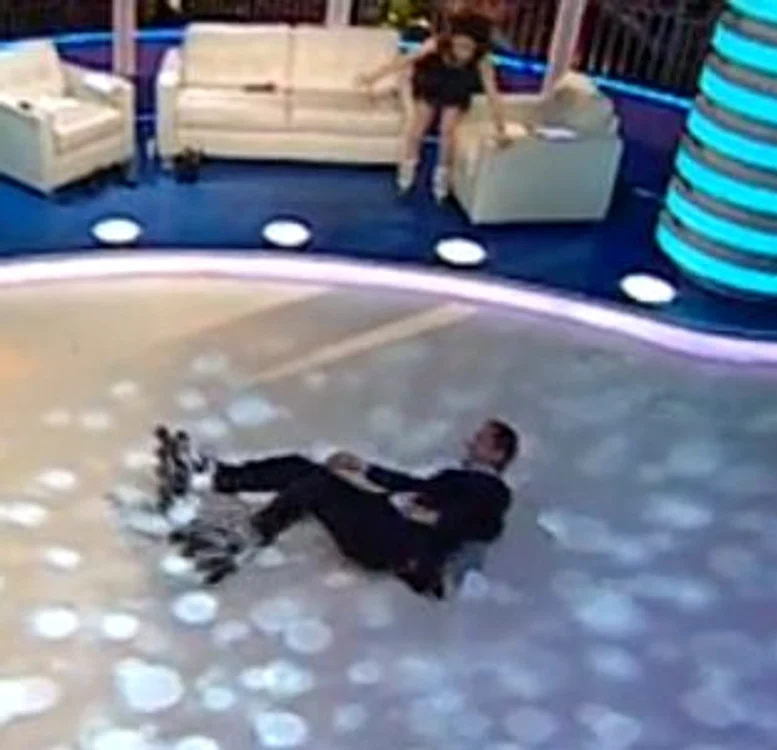 Mădălin Ionescu a căzut foarte repede (captură: Kanal D)
