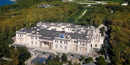 palat putin gelendzhik jpg