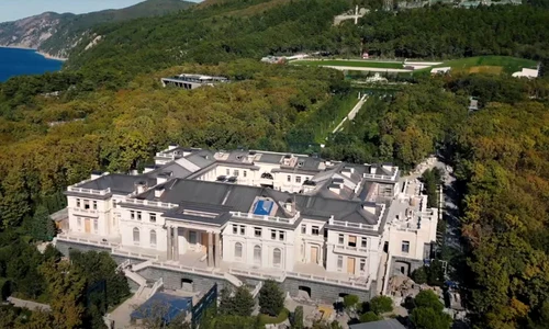 palat putin gelendzhik jpg