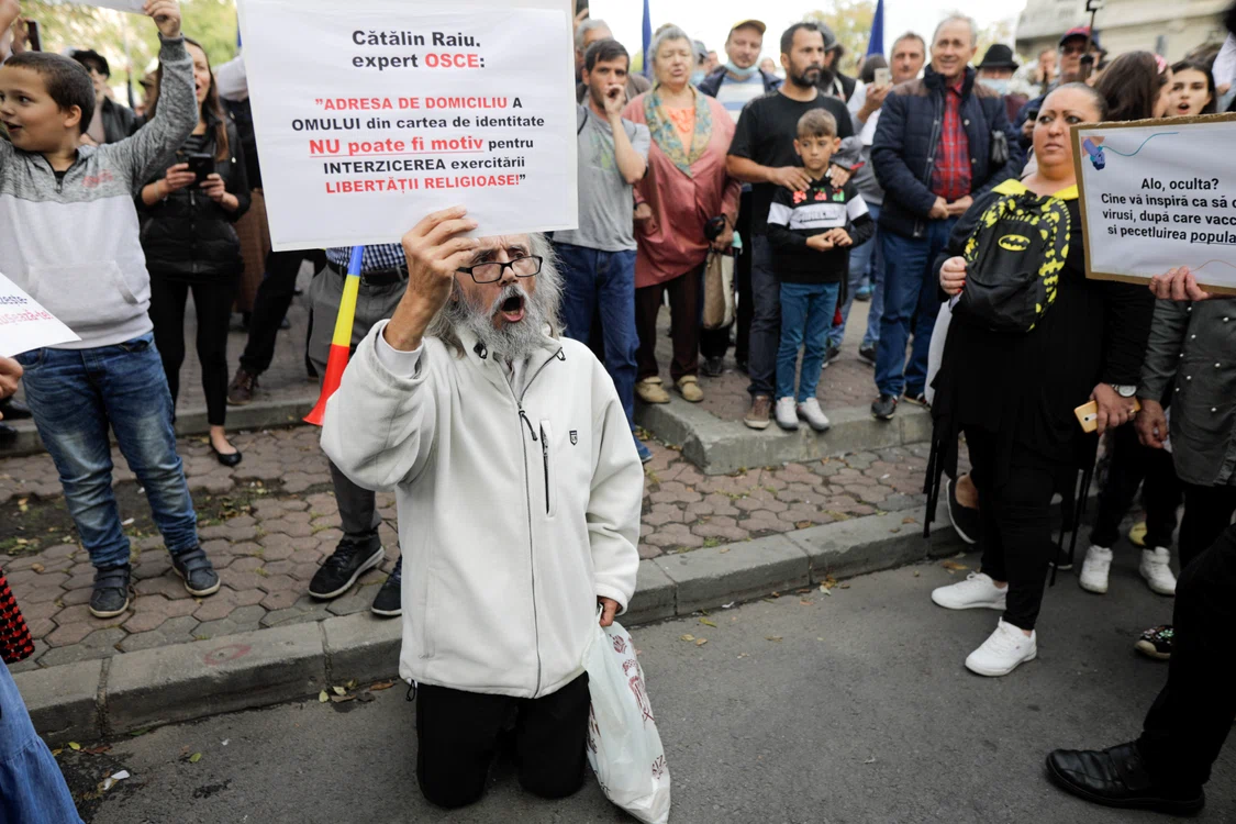 
    Un protest antimască a avut loc sâmbătă, 10 octombrie, în Piața UniversitățiiFOTO Inquam Photos / George Calin  