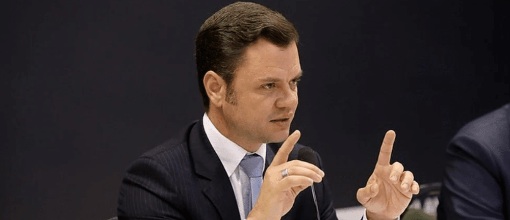 Brazilia: Fostul ministru al Justiţiei, arestat pe aeroport în cadrul anchetei privind violenţele din 8 ianuarie