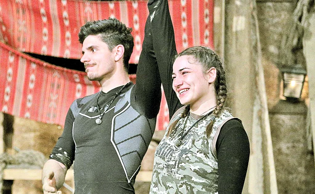 
    Diana a părăsit  competiţia cu  lacrimi în ochi  