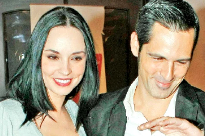 Vedetele fac bani  din despărţiri!