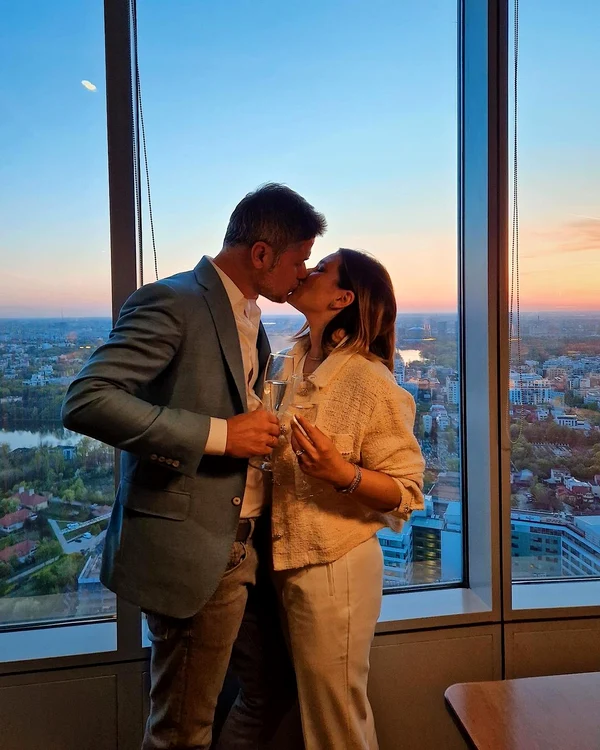 Ela Craciun de Valentines Day (3) jpg