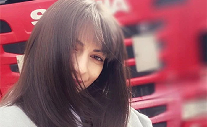 
    Cătălina Deac şi-a urmat visul şi struneşte un mastodont  