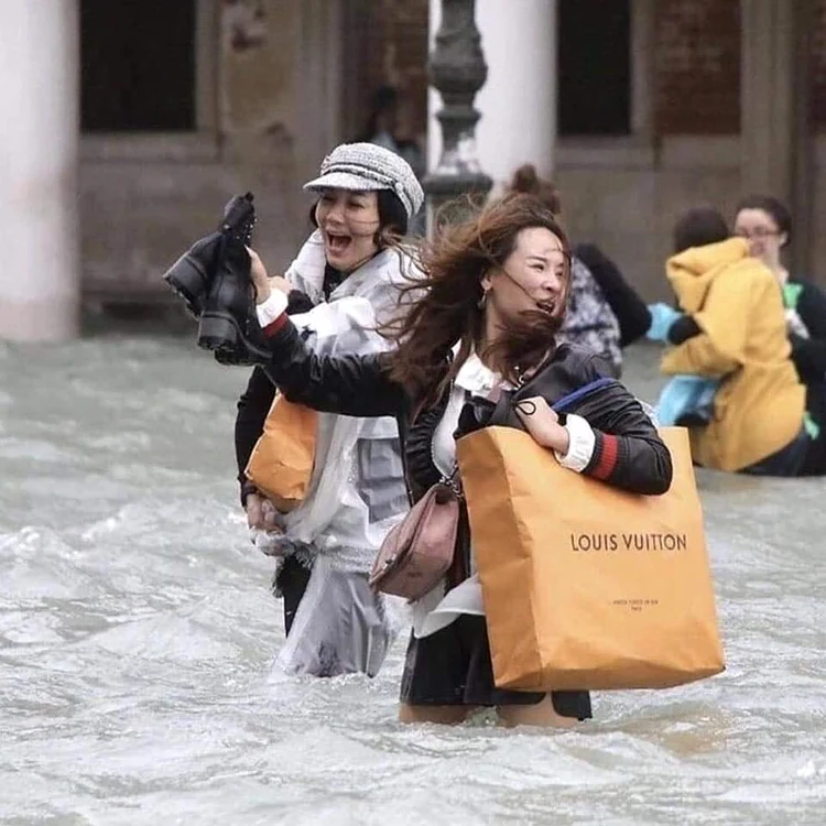 Celebrul oraș Veneția, din Italia, se află sub apeFOTO: Facebook