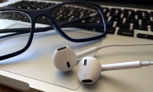 1 podcasts 2633018 1280 jpg jpeg
