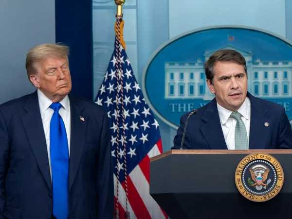 Todd Blanche și Donald Trump