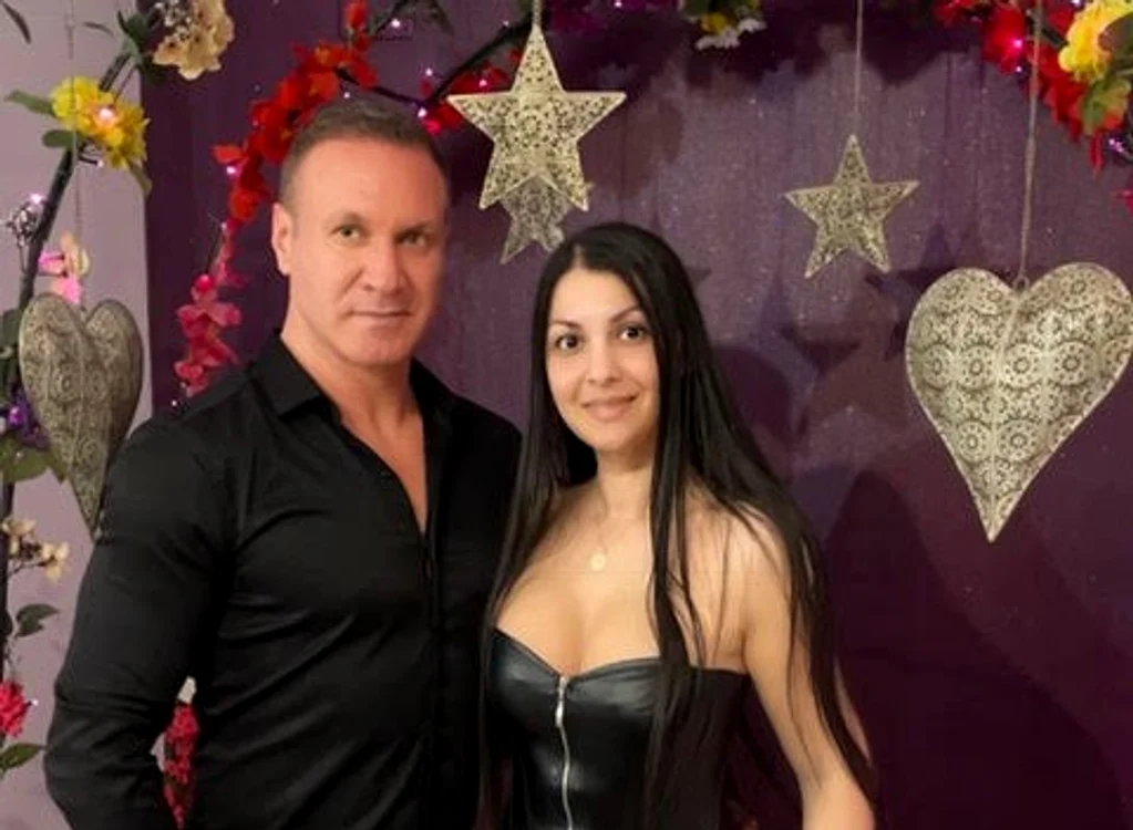 Alin Oprea și-a surprins iubita cu un aranjament floral romanticfoto: arhiva personală