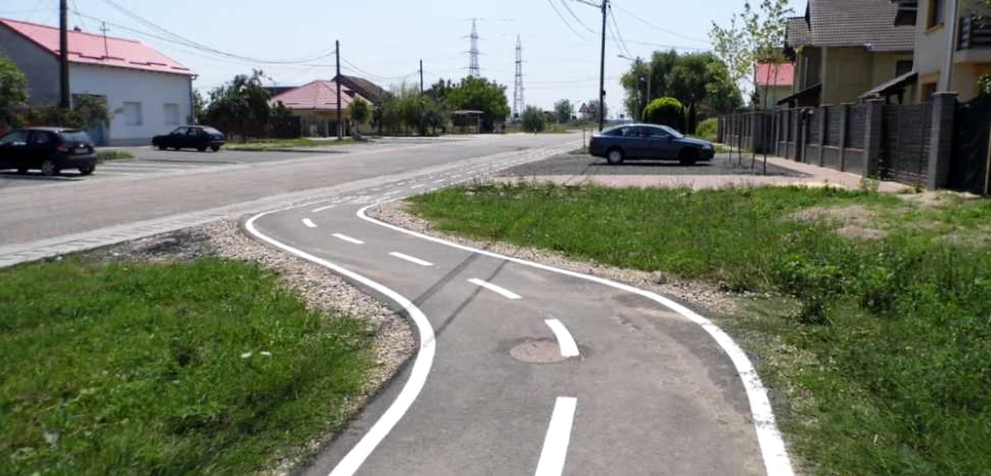 Pista de biciclete de la Giroc FOTO: Andrei_tm. ratt.ro/forum