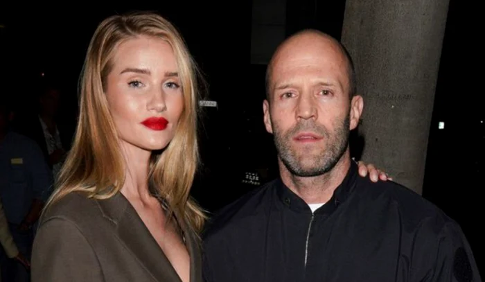 Jason Statham şi Rosie Huntington-Whiteley. Foto: Profimedia