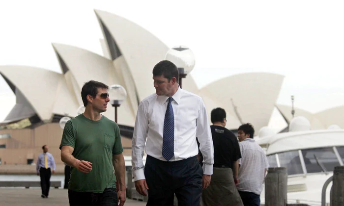 Tom Cruise and James Packer in Sydney, Australia   16 Feb 2006 jpeg