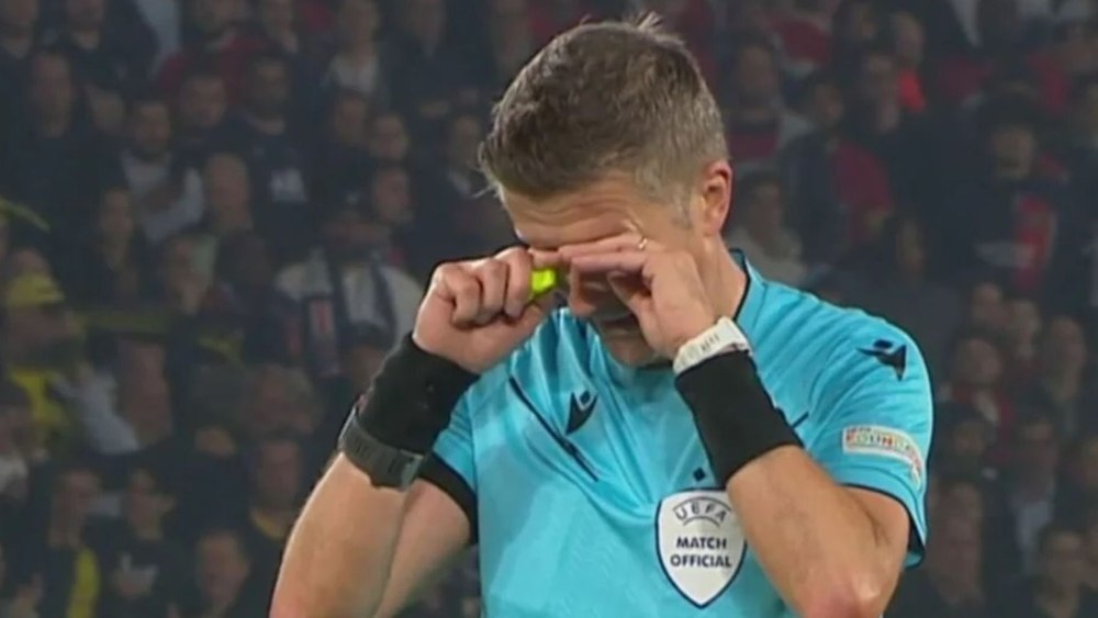 Arbitrul Daniele Orsato, în lacrimi după PSG – Dortmund: explicația unui moment emoționant
