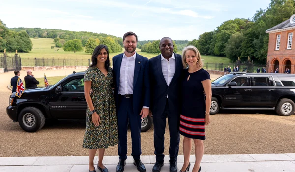 JD Vance  David Lammy vizita Marea Britanie 1 Facebook jpg