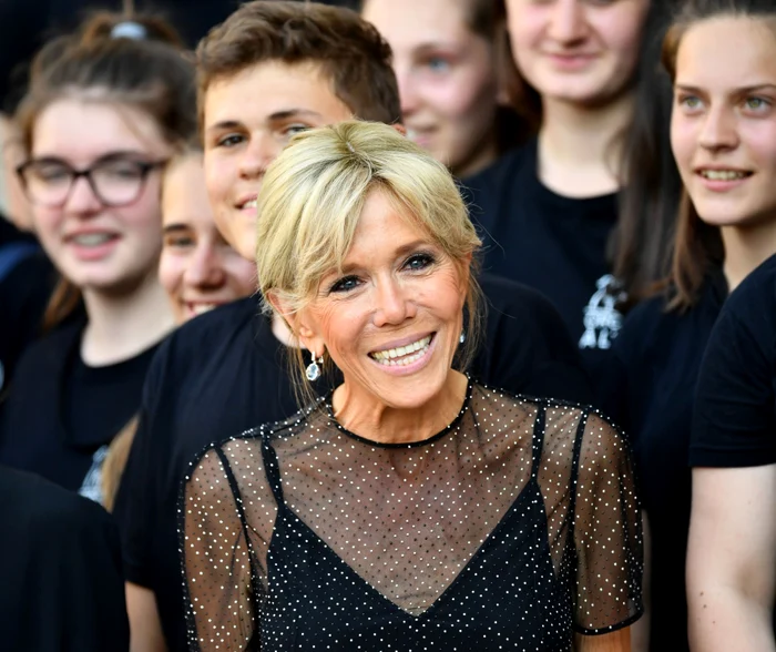 Colombian President Santos visits Paris jpeg