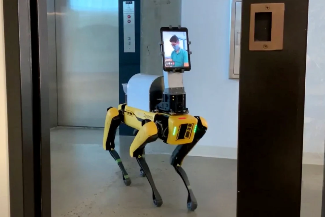 Robotul „Doctor Spot” FOTO nypost.com