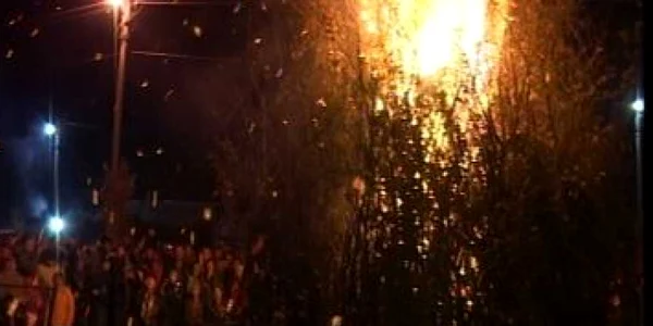 Craiova: Târgul de haine din Romaneşti, mistuit de flăcări