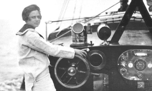 Femeile mării: Irina Constanziu Vlassopol, Teodora Angela Lefterescu şi Principesa Ileana jpeg