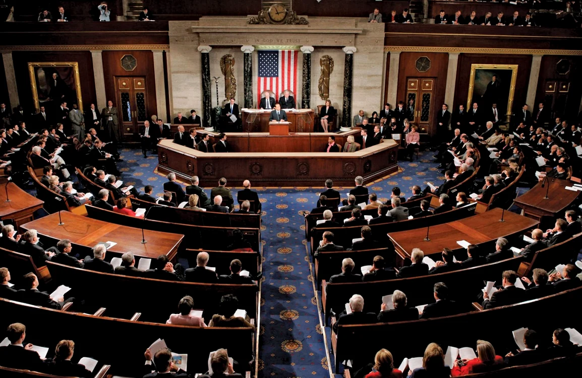 Congresul Statelor Unite ale Americii reunit în sediul de la Capitol Hill