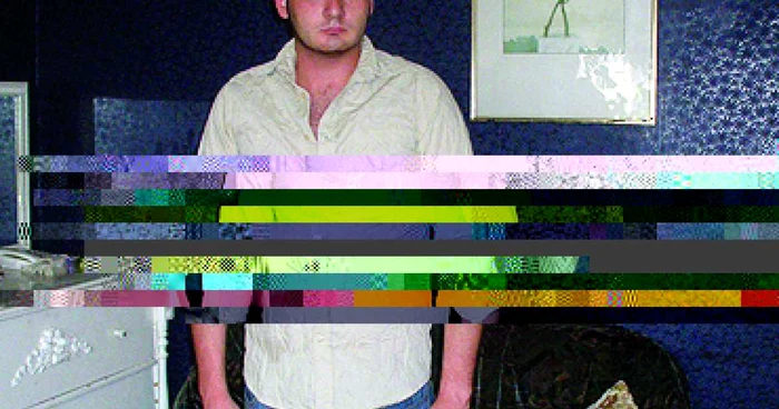 Arad: PORTRET / Sebastian Matei, un expert contabil pasionat de teatru
