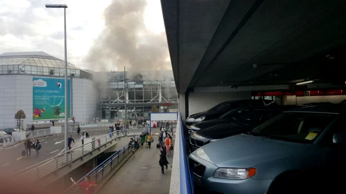 Două explozii au avut loc, marţi, pe Aeroportul Zeventem din Bruxelles FOTO Twitter/News Executive