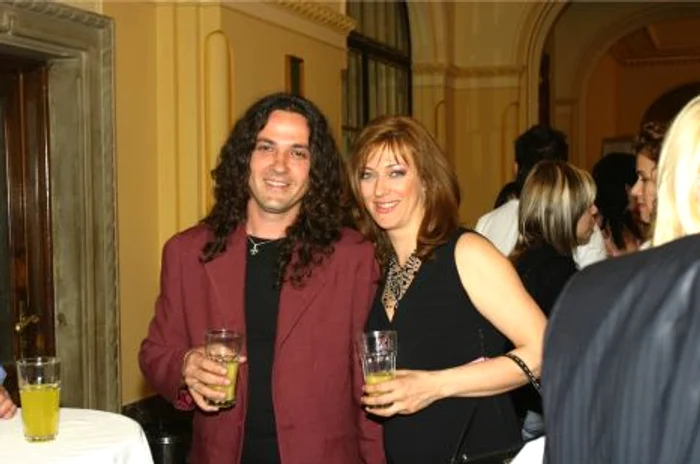 Madalina Manole si LAura Stoica