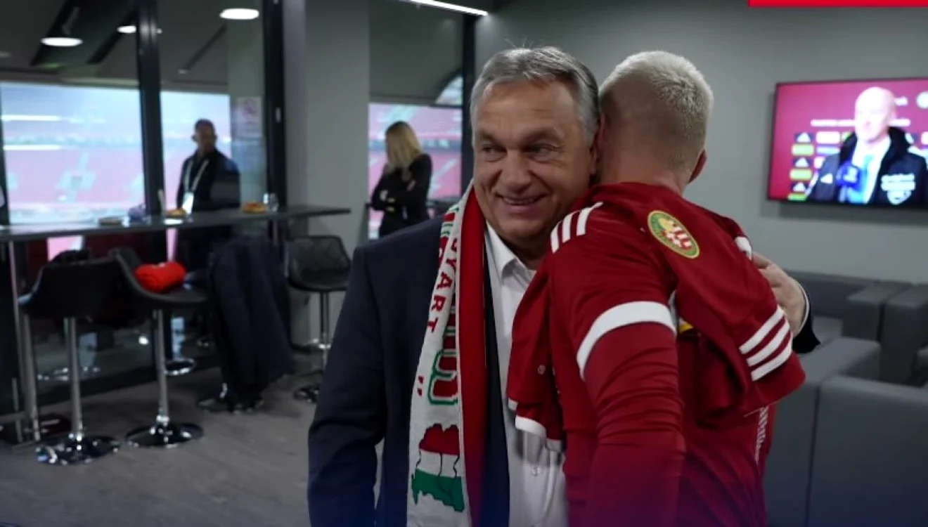 Viktor Orban a purtat un fular cu harta Ungariei Mari. Foto: Captură video Facebook/ Viktor Orban