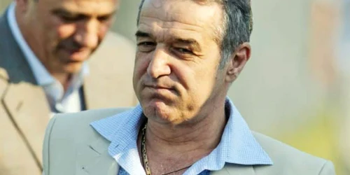 Gigi Becali susţine că nu este supărat după umilinţa Stelei