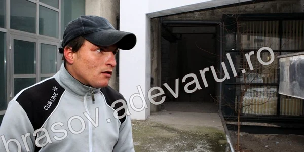 Ionuţ Moş este şi acum speriat de macabre descoperire. Foto: Bogdan Crăciun