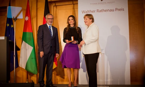 Queen Rania Receives Walther Rathenau Prize   Berlin jpeg