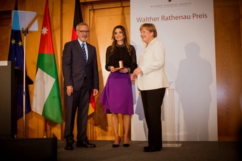 Queen Rania Receives Walther Rathenau Prize Berlin jpeg