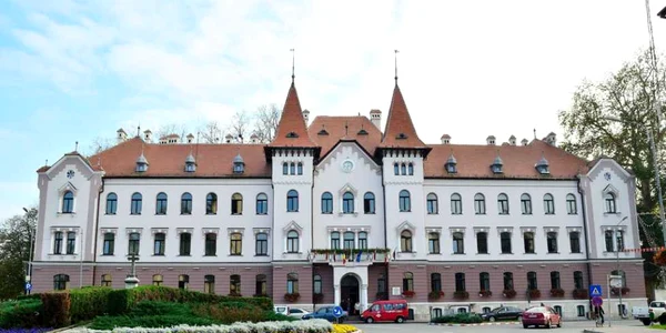 Primăria din Lugoj FOTO arhgora.ro