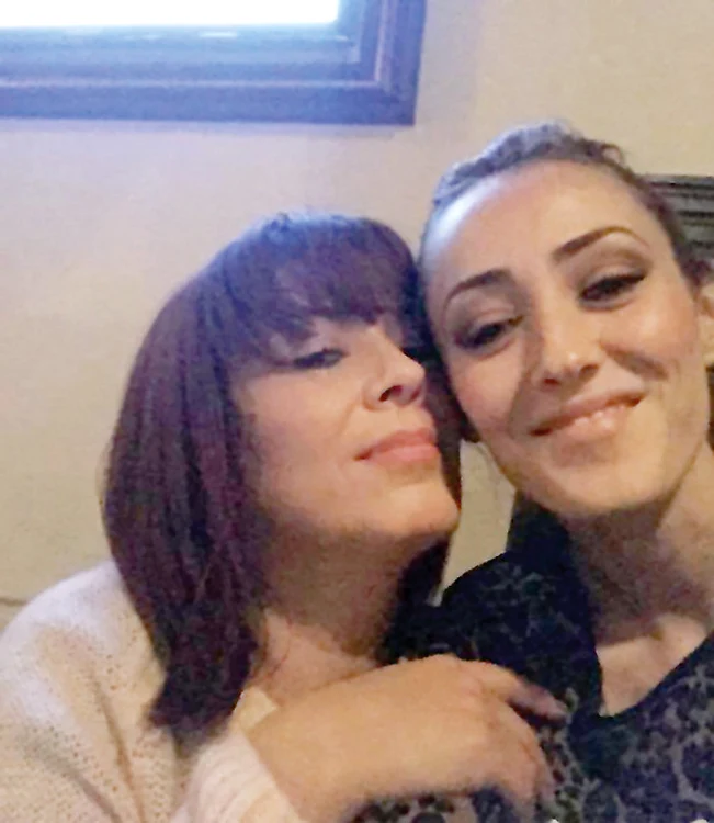 Nidia şi mama ei sunt acum în relaţii bune