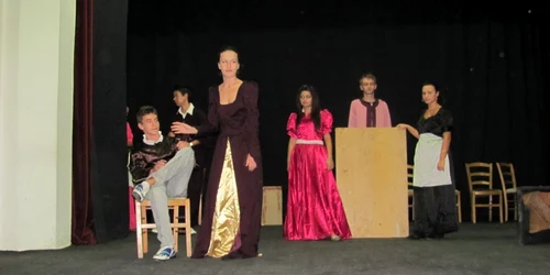 Umoristul Doru Octavian Dumitru va urca pe scena teatrului pe 15 decembrie