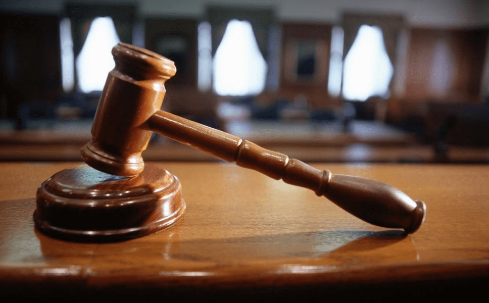 Polițist condamnat pentru corupţie. Lua șpagă pentru a „rezolva” problemele unor şoferi din Neamţ