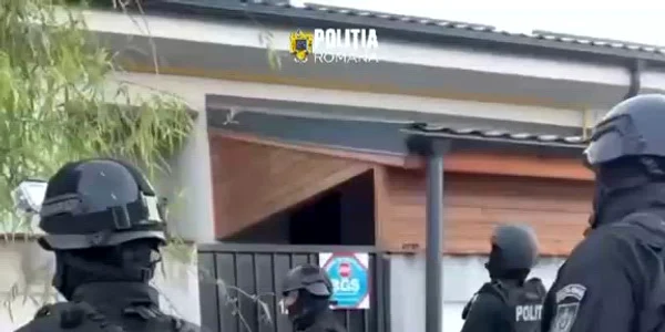 Percheziții în București mp4 thumbnail png