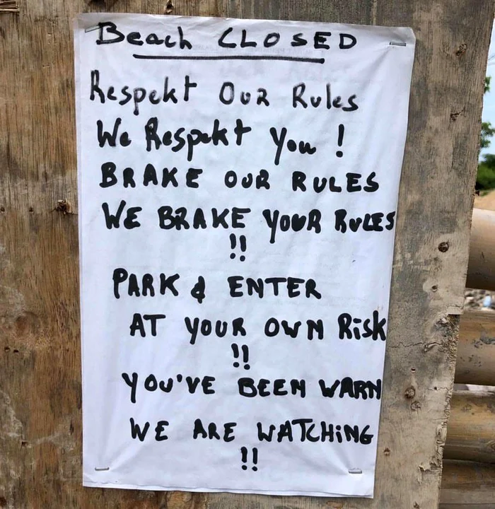 Afișele amenințătoare lipite de localnici