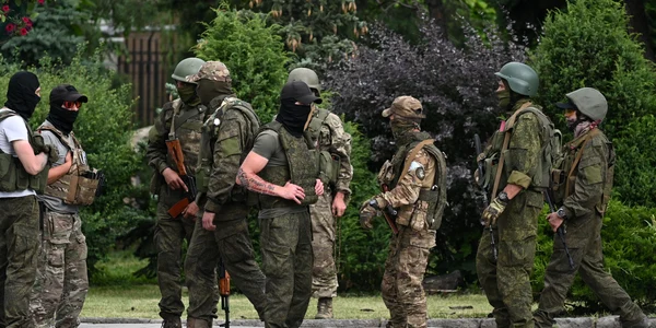 Mercenari Wagner pe străzile din Rostov pe Don Foto Profimedia jpg