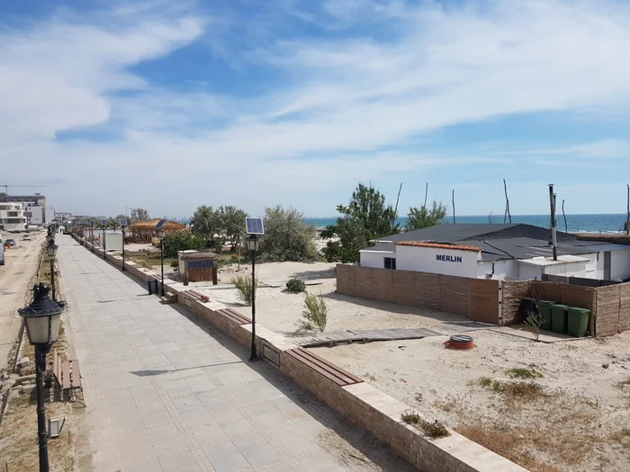 Promenada şi zona plajei Năvodari FOTO: Călin Gavrilaş