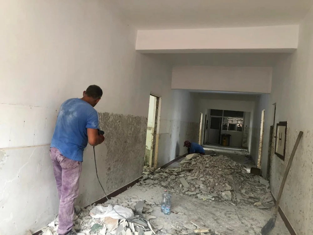 Şcoala gimnazială din Feteşti a intrat în reparaţii capitale FOTO Facebook/Primăria Municipiului Feteşti