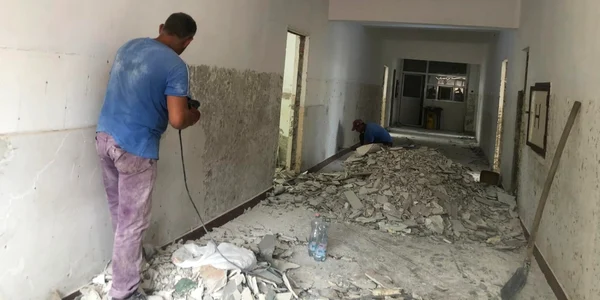 slobozia renovari la scoala din Fetesti FOTO Faceb/PM Fetesti