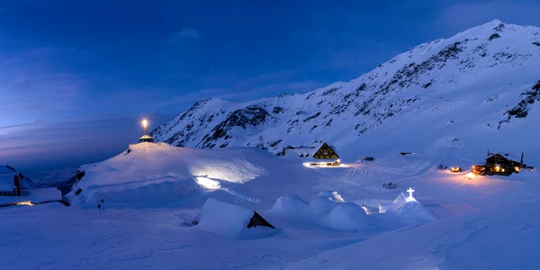 Balea Lac si Hotelul de Gheata foto Hotel of Ice Romania  Facebook jpg
