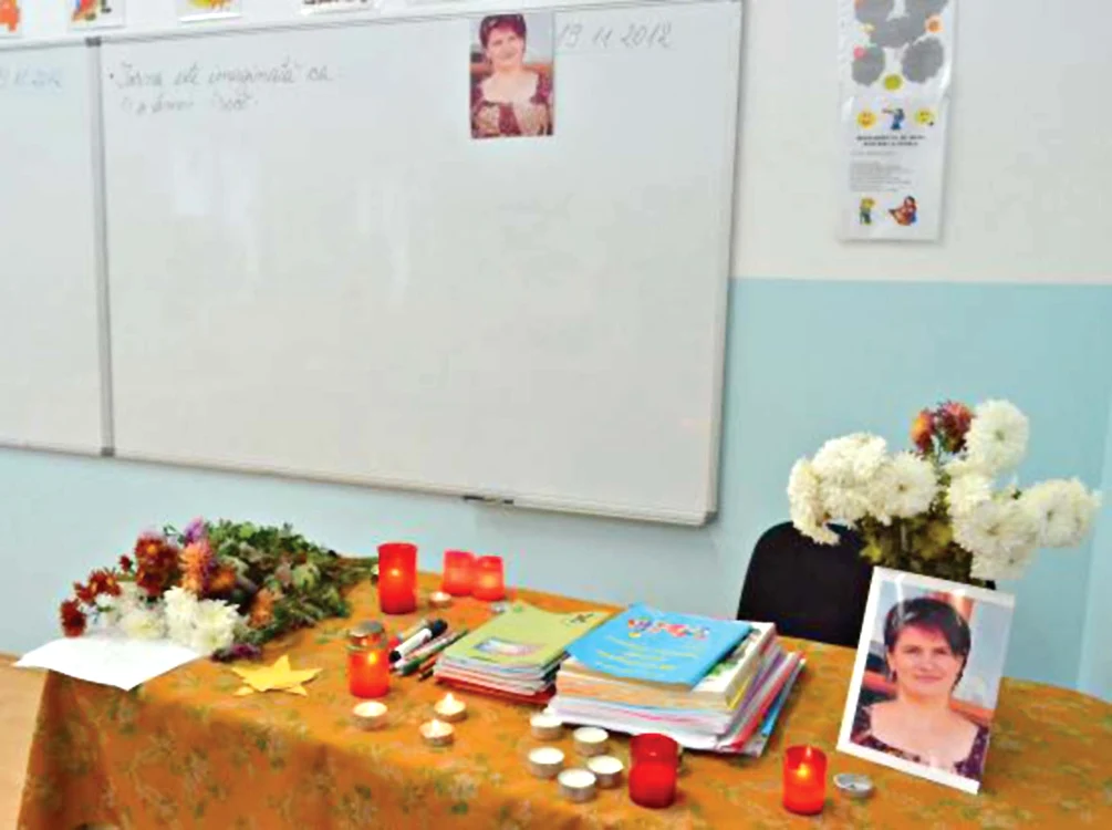 
    Şi soţul ei a fost  ucis în accident  