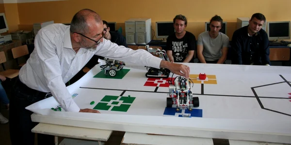 focsani roboti