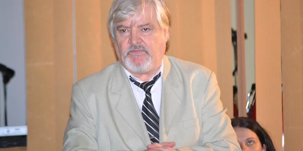 „Crăciunul Scriitorilor la Avangarda 22“ FOTO Mircea Merticariu