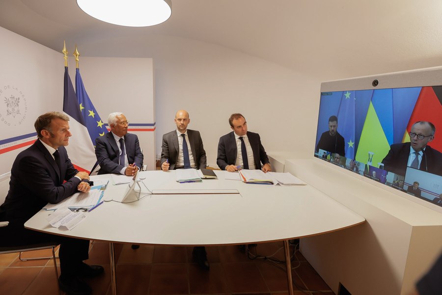 Nicușor Dan își va întrerupe concediul și va participa la reuniunea de urgență a „Coaliției de Voință” | SURSE
