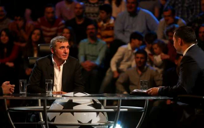 Hagi va fi urmărit în emisiunea de la TVR 2 şi de cei 50 de suporteri turci, care vor fi prezenţi în studio