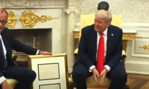 Friedrich Merz cadou donald  trump, captura video