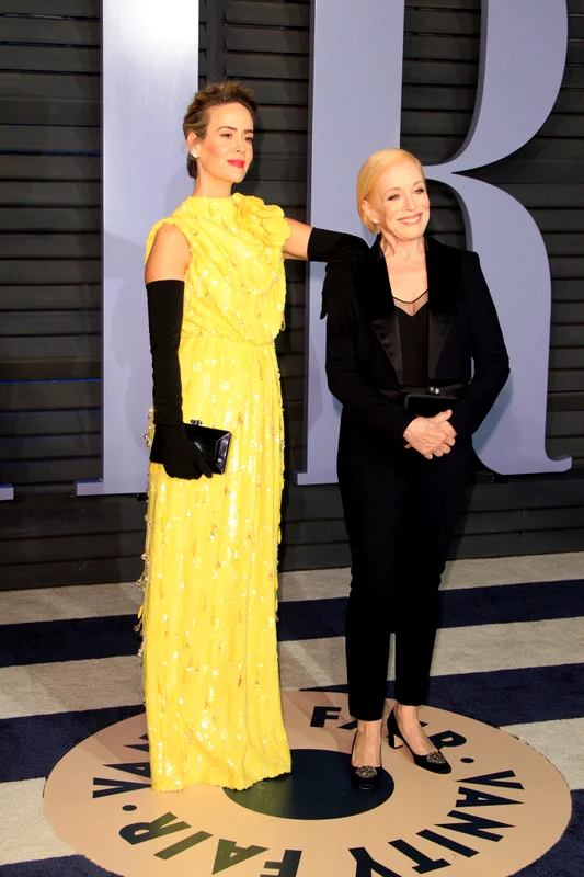 2 sarah paulson si holland taylor iar shutterstock 1064278226 jpg jpeg